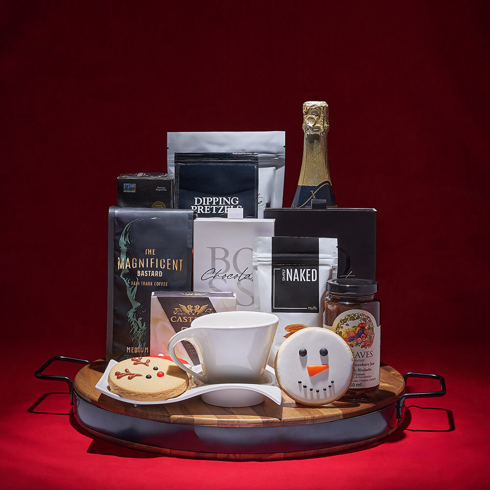 Holiday Cheer Sparkling Wine and Gourmet Snack Gift Set – how the gift is presented